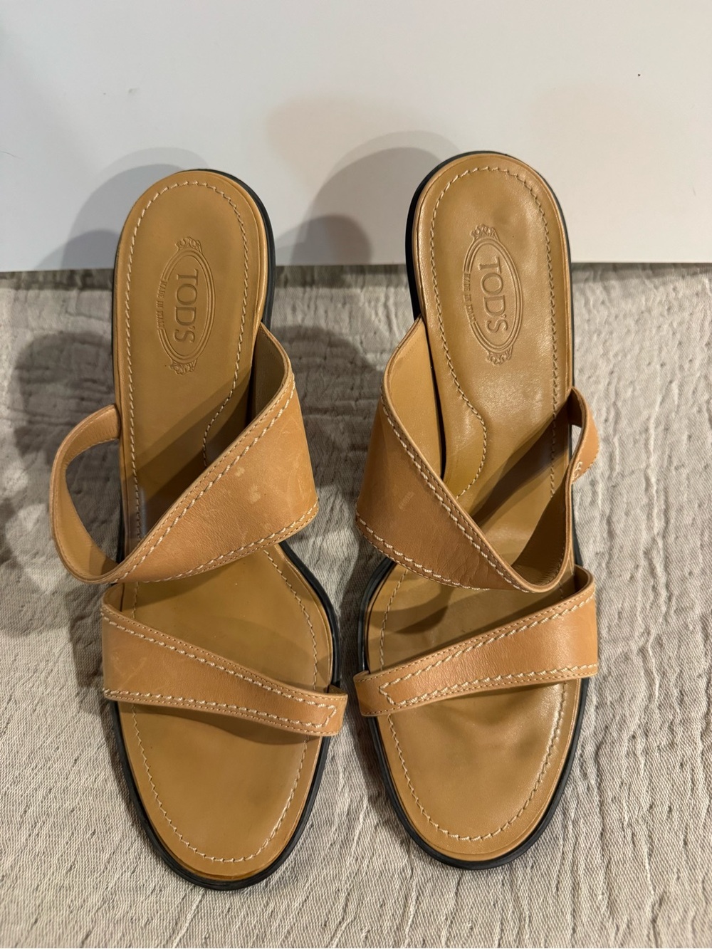 TOD'S Tan Leather Crisscross Mule Sandals